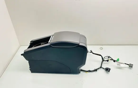 Volvo V60 Center console 30755732