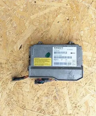Volvo V70 Airbag control unit/module P31264402 T207091105260 0285010372