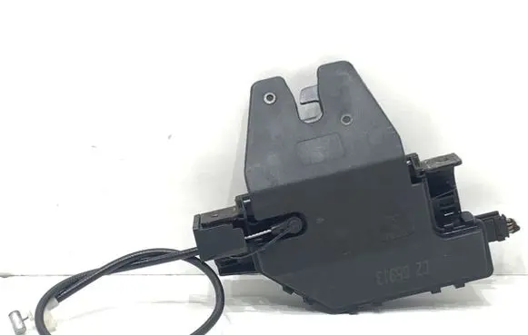 BMW 3 E90 E91 Tailgate exterior lock 8196401