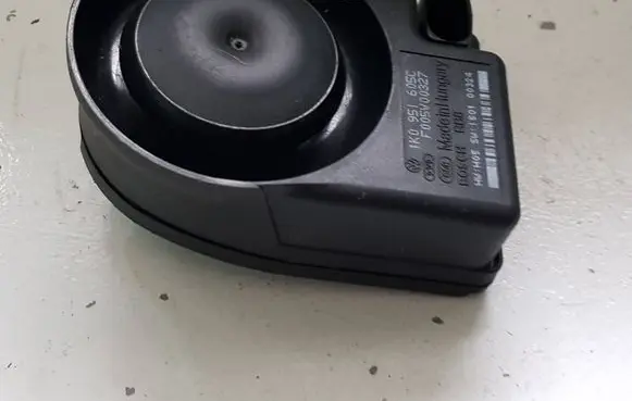 Audi A4 S4 B8 8K Alarm system siren 1K0951605C