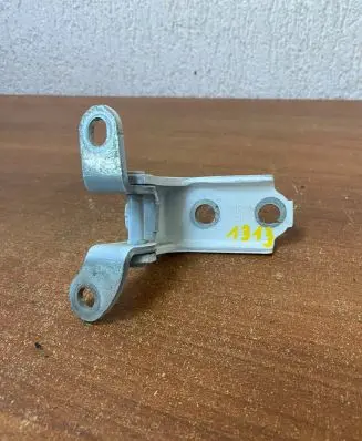 Toyota Corolla E210 E21 Front door upper hinge ES03 1313