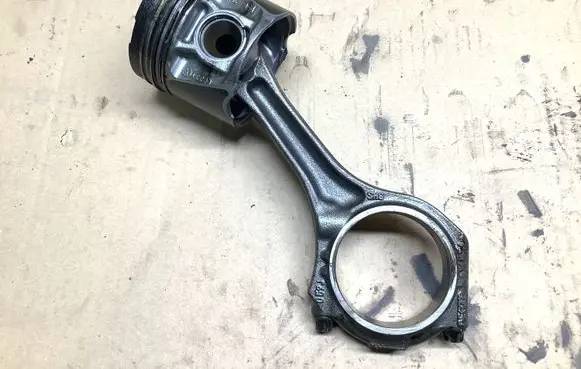 Audi A4 S4 B6 8E 8H Piston with connecting rod 078118HSRI 059J