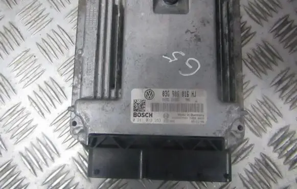 Volkswagen Golf V Engine control unit/module 03g906016hj 0281012253
