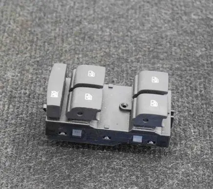 Opel Mokka Electric window control switch 22915113