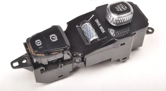 Engine start stop button switch
