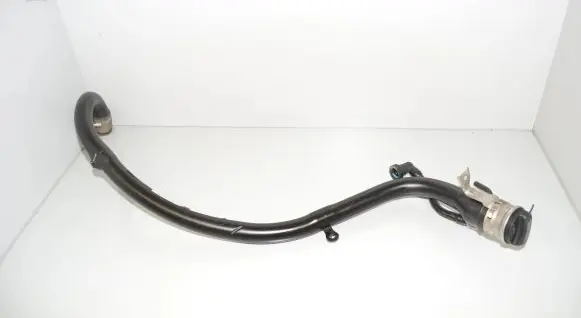 BMW X6 F16 Fuel tank filler neck pipe 7186702 16117186702