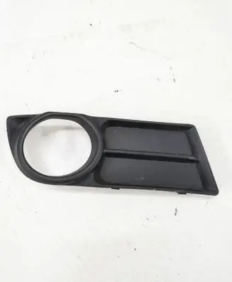 Toyota Corolla E120 E130 Front fog light trim/grill 521270F020