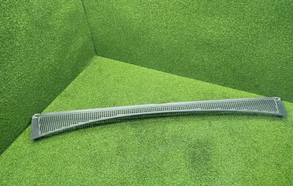 Wiper trim