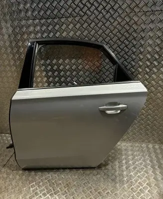 Audi A8 S8 D4 4H Rear door