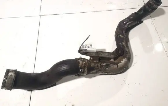 Intercooler hose/pipe