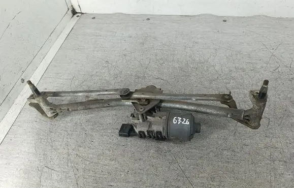 Volkswagen Polo Front wiper linkage