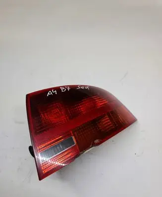 Audi A4 S4 B7 8E 8H Rear/tail lights 8E5945096