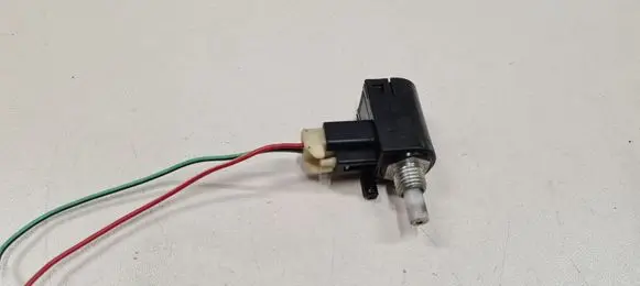 Clutch pedal sensor