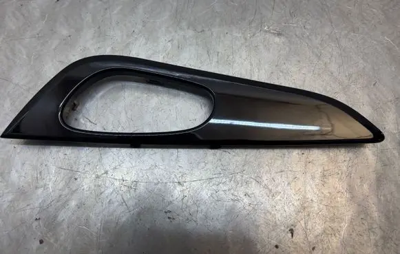 Nissan Qashqai Rear door card panel trim 826834EA1AX