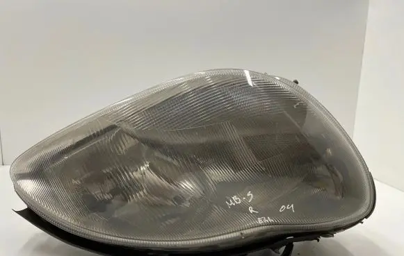 Mercedes-Benz S W220 Headlight/headlamp A2208200261 0301153002