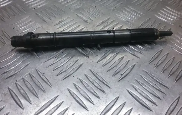 Audi A6 S6 C5 4B Fuel injector 059130201F 0432133795