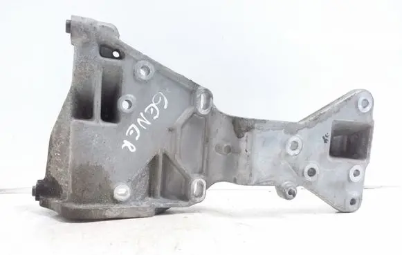 Generator/alternator bracket