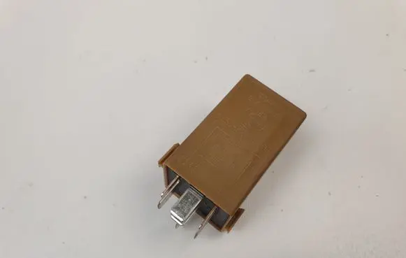 BMW 5 E60 E61 Other relay 8384505