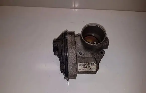 Volvo S40 Throttle valve 2S6UFC A1011