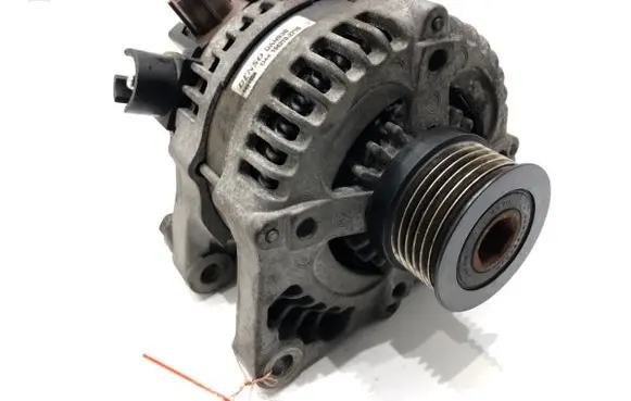 Volvo V50 Generator/alternator 104210-2710
