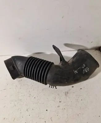 BMW 5 E60 E61 Air intake hose/pipe 58300015