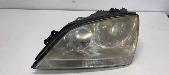 KIA Sorento Headlight/headlamp 6520