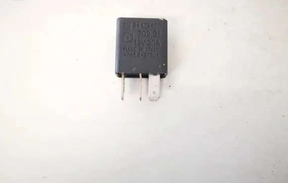 Opel Zafira A Other relay 24432680 702.21