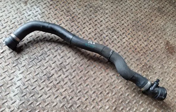 BMW 2 F22 F23 Engine coolant pipe/hose 8514050