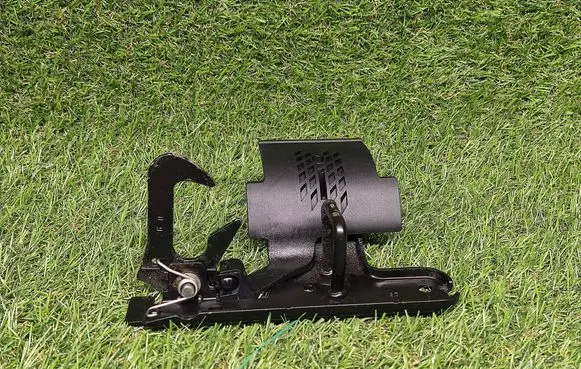 Audi TT TTS Mk2 Engine bonnet/hood lock/latch loop/hook 8J0823480C