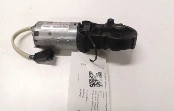 Citroen C6 Seat adjustment motor 820568964 404783