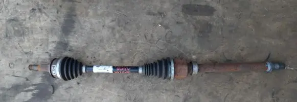 Renault Kadjar Front driveshaft 391002670R