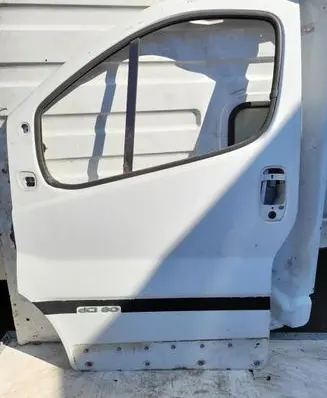 Renault Trafic II (X83) Front door 7751478602