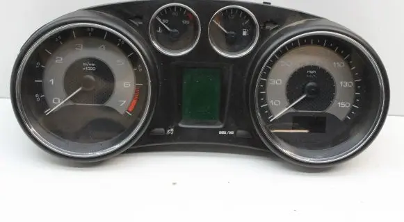 Peugeot RCZ Speedometer (instrument cluster) 9666661380