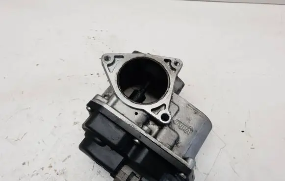 Audi A3 S3 8P EGR valve VASV29007935 23580058 DC2DC2