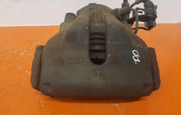 Audi A4 S4 B6 8E 8H Front brake caliper 885