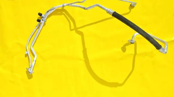 Peugeot 107 Air conditioning (A/C) pipe/hose 88720-0H010