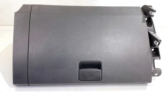Opel Movano B Glove box set 685006535R