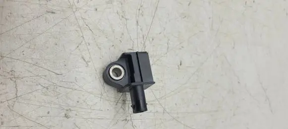 Chrysler Pacifica Airbag deployment crash/impact sensor 68185746AA
