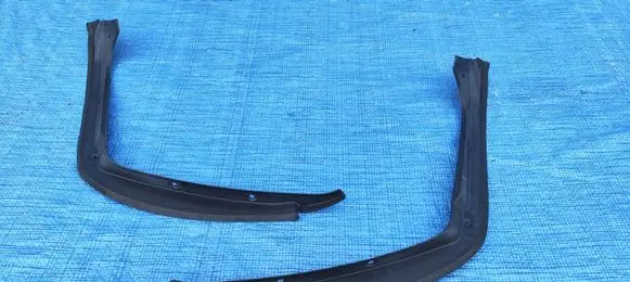 Mercedes-Benz CLK A209 C209 Tailgate/trunk side cover trim A2096930133 A2096930233