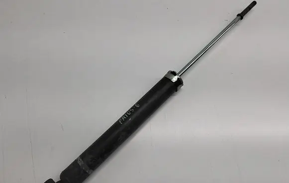 Toyota Prius (XW30) Rear shock absorber/damper 4853047080