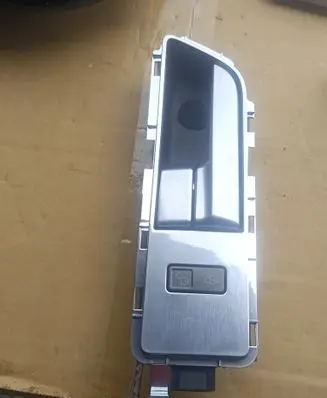 Land Rover Range Rover Sport L320 Front door interior handle AH2222601BA AH2222601AA AH2214017BA