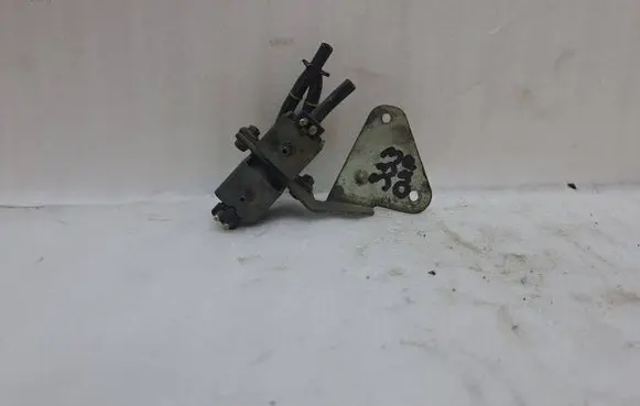 Mercedes-Benz ML W163 Turbo solenoid valve A001540669 001540669 5690130806