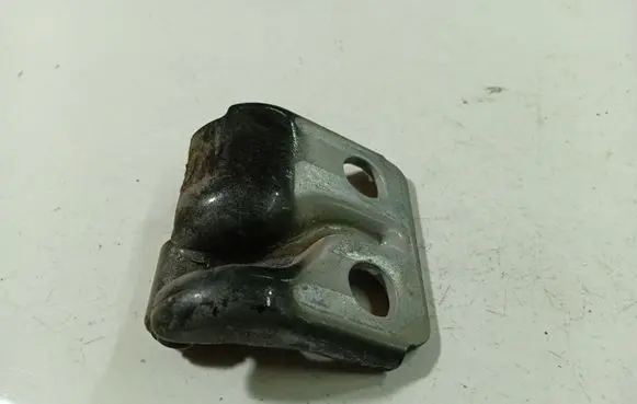 Alfa Romeo 147 Tailgate/trunk/boot hinge 