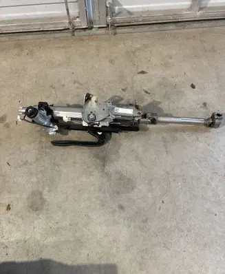 Volkswagen Golf Sportsvan Steering wheel axle 5Q1419512D