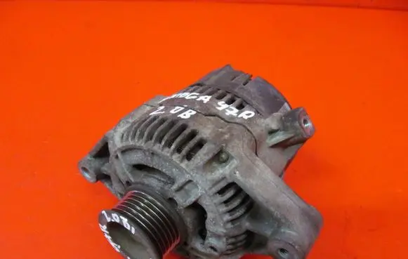 Opel Omega B1 Generator/alternator 90413760 0123120001