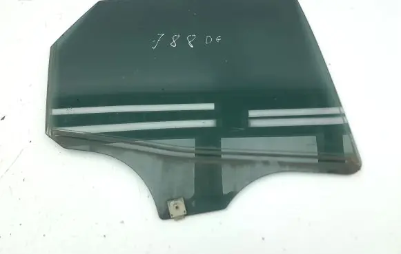 Mazda CX-7 Rear door window glass