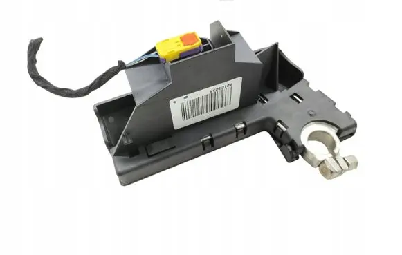 Audi A4 S4 B8 8K Positive cable (battery) 4F0915519