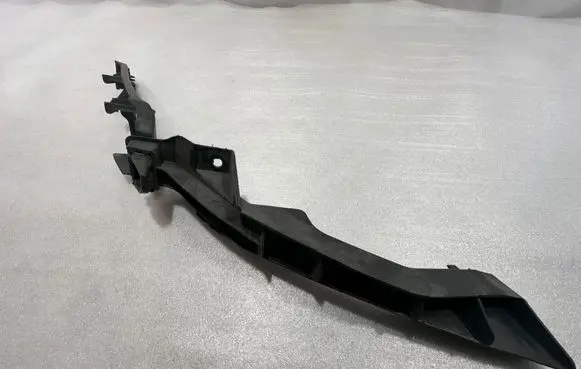 Porsche Cayenne (92A) Front bumper mounting bracket 7P5807049