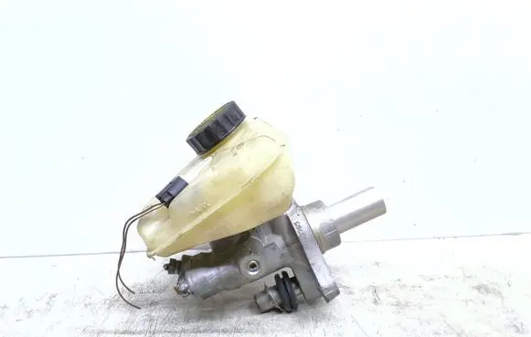 Mercedes-Benz S W221 Master brake cylinder A2214300002
