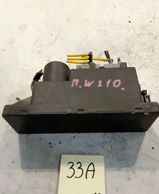 Mercedes-Benz E W210 Central locking vacuum pump A2108001148